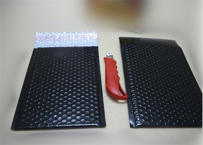 Anti - Throw Metallic Mailing Envelopes , Colored Bubble Envelopes 235x330mm #H