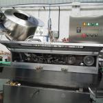 Fully Functional Steam Vacuum Sealing Machine for Fruit and Chili Sauce Metal