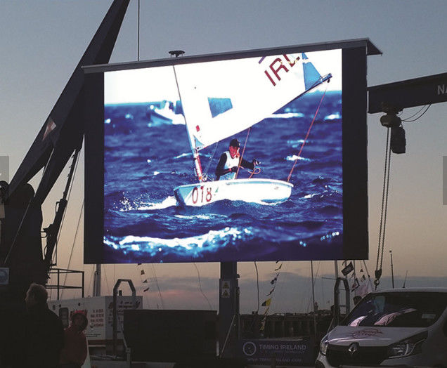 Good Flatness Advertising Outdoor LED Display Screen 1R1G1B FCC 1