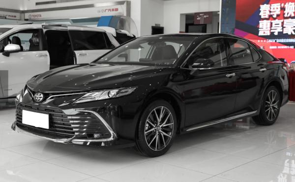 8 AT Gasoline Toyota Petrol Car Toyota Camry 2023 2.5G Luxury Edition 4 Door 5