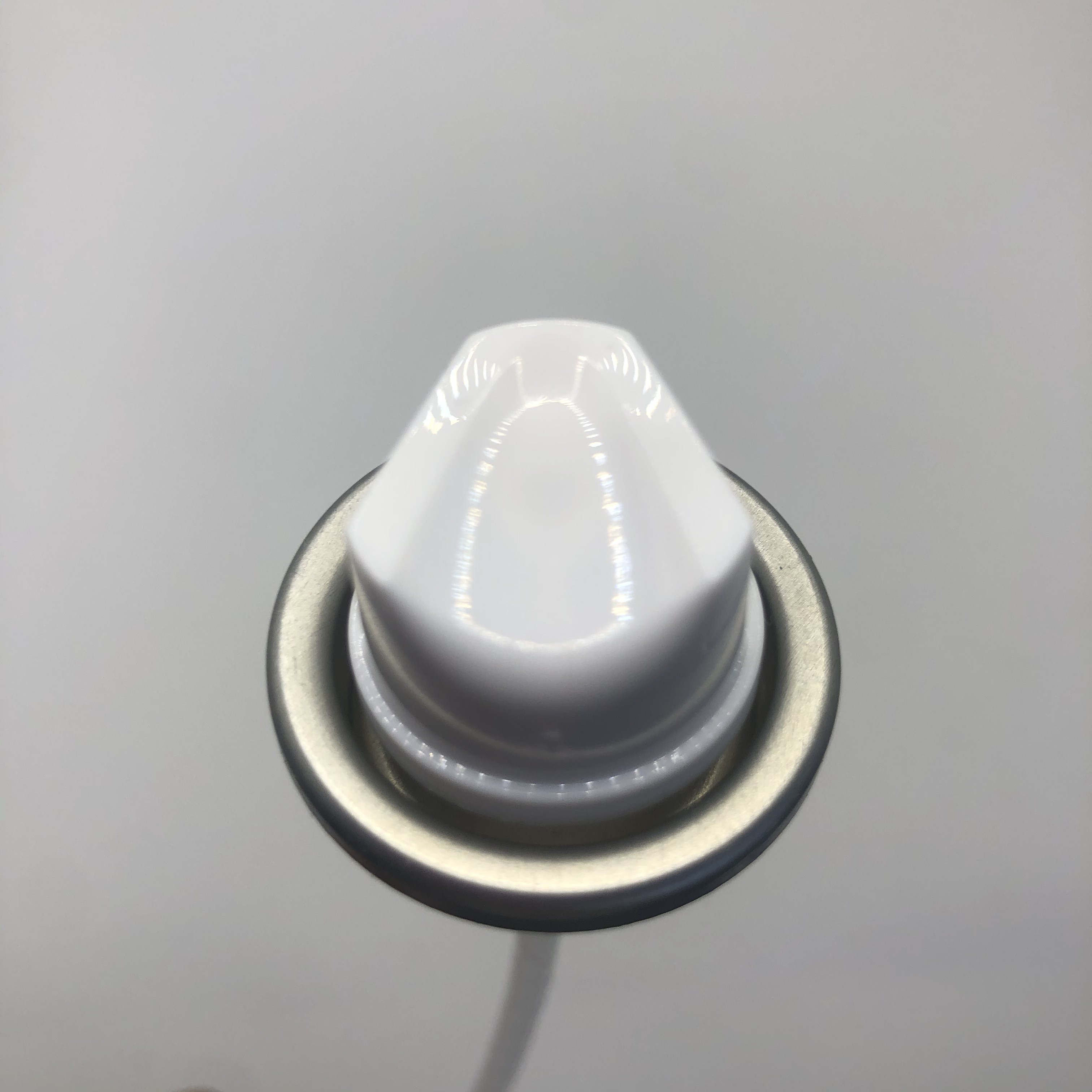 Valve for Aerosol Paint - Precision Control, Durable Design for Art Projects