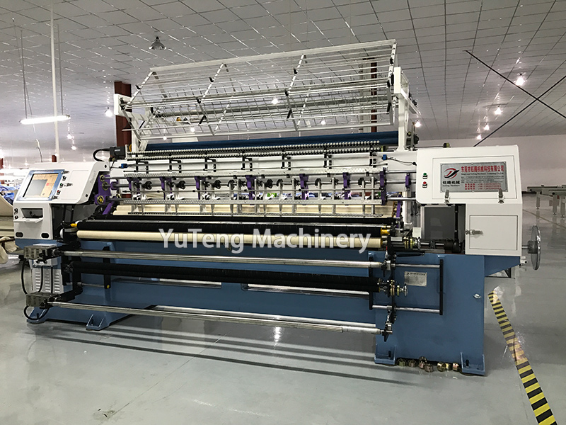 High Speed Blanket Making Machine , Shuttle Quilting Machine Multi Needle