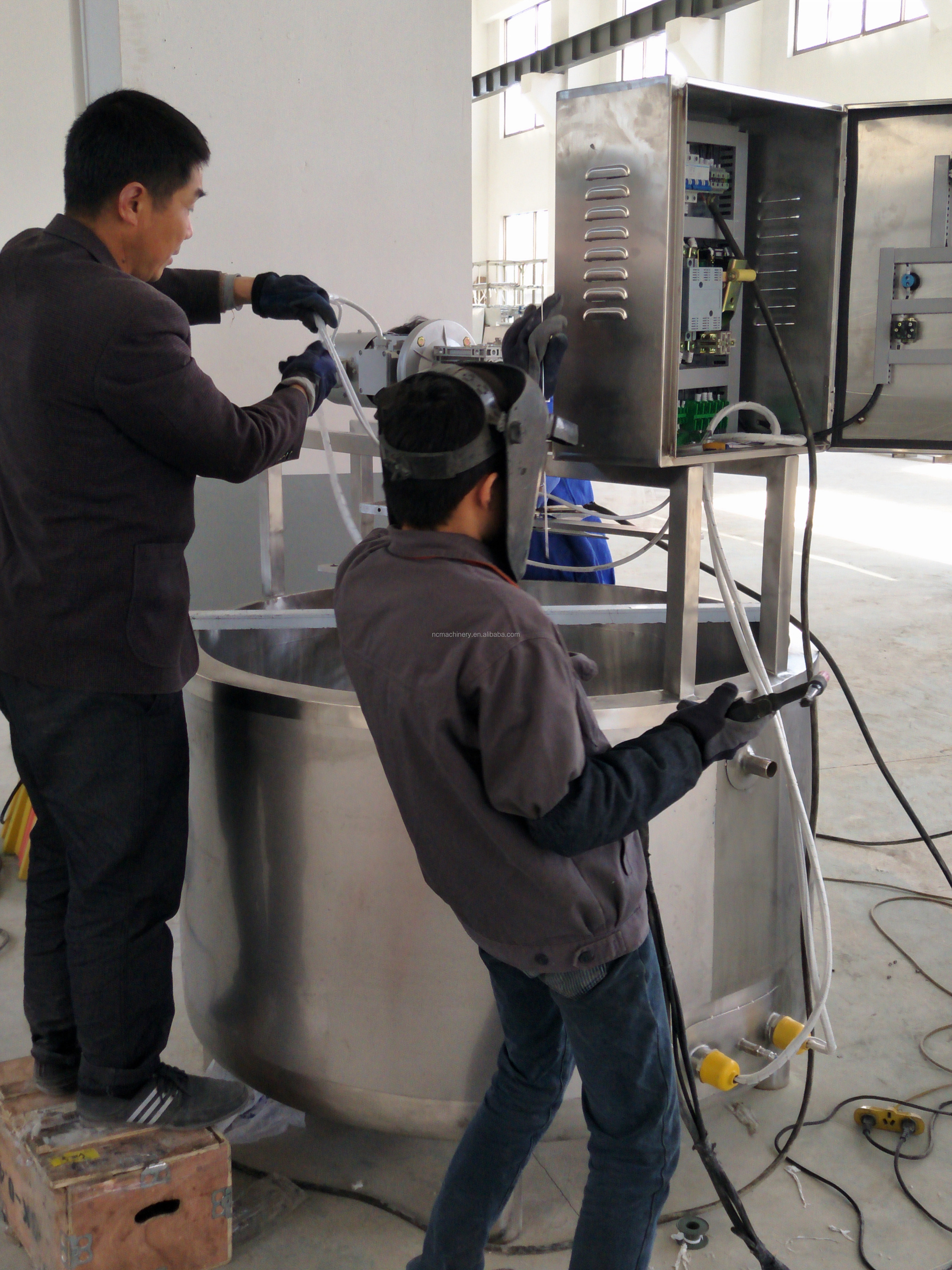 2023 TOP Sale Cheese Processing Machine with Advanced Technology and Storage Tank