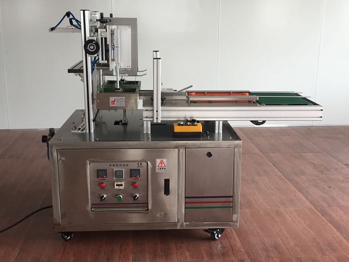 Ss 3.2KW Psa Adhesive Glue Box Sealing Machine For Condom Box