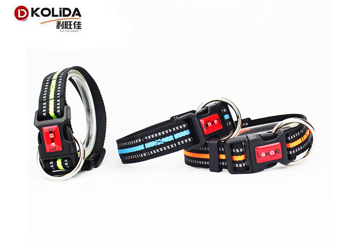 Easy Clean Nylon Dog Collars , Adjustable Puppy Collar For Cats / Small Animals