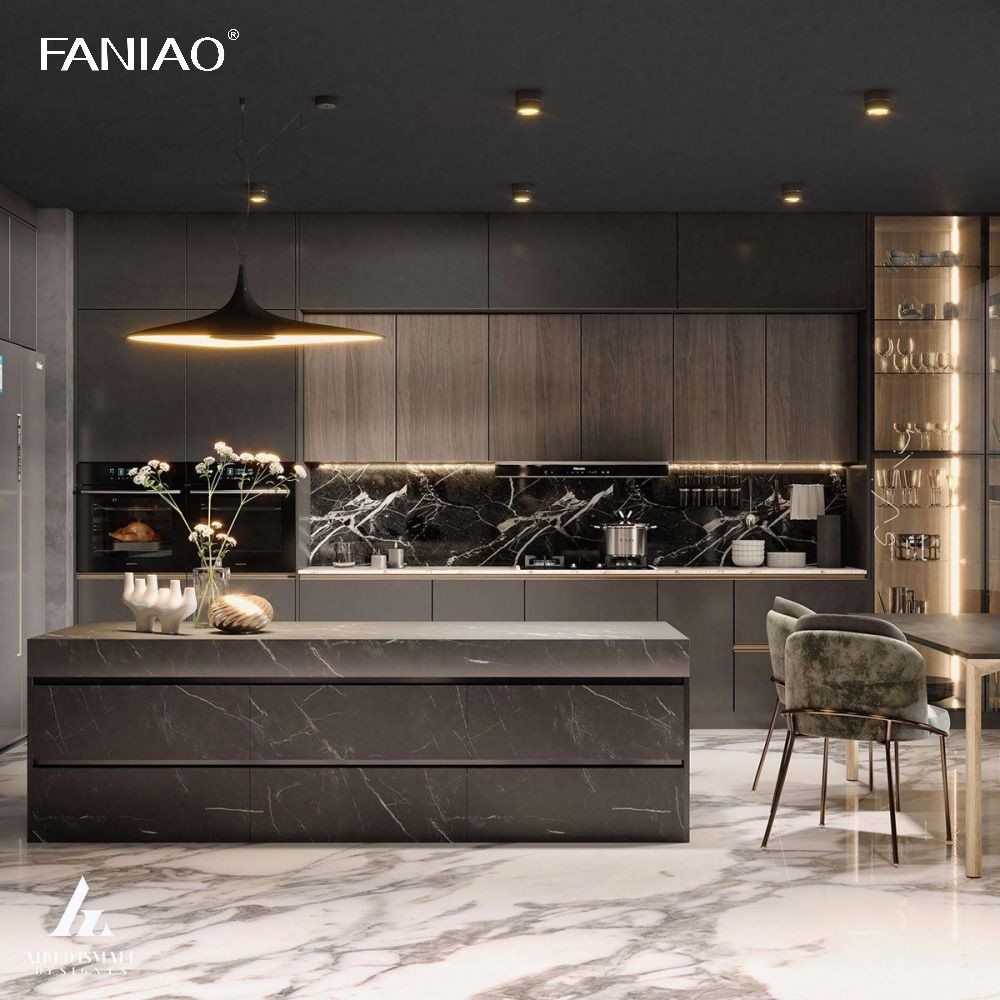 Villa Project Full Customized L Shape E1 Standard Formaldehyde-free Lacquer Painting Kitchen Cabinets