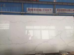 China Polished Surface Calacatta Quartz Slab , Kitchen Calacatta Quartz Countertops wholesale