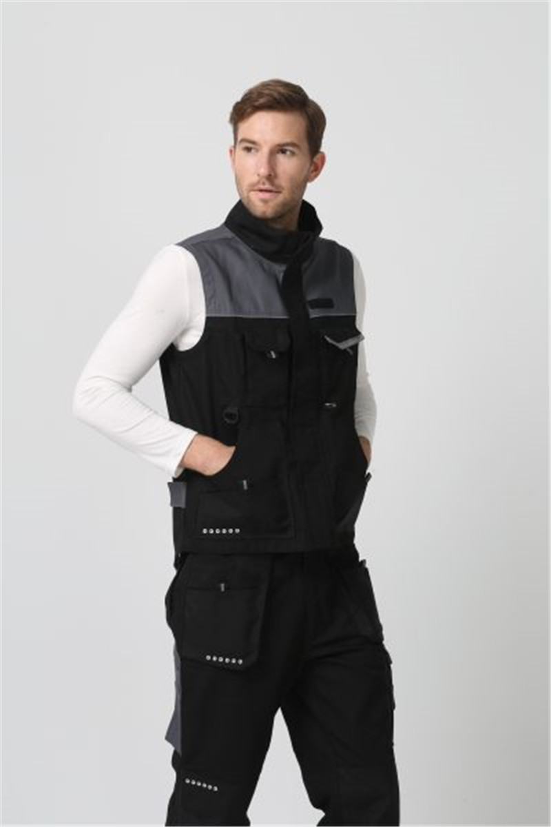 Tomax Lightweight Mens Vest With 2 Large Side Pockets