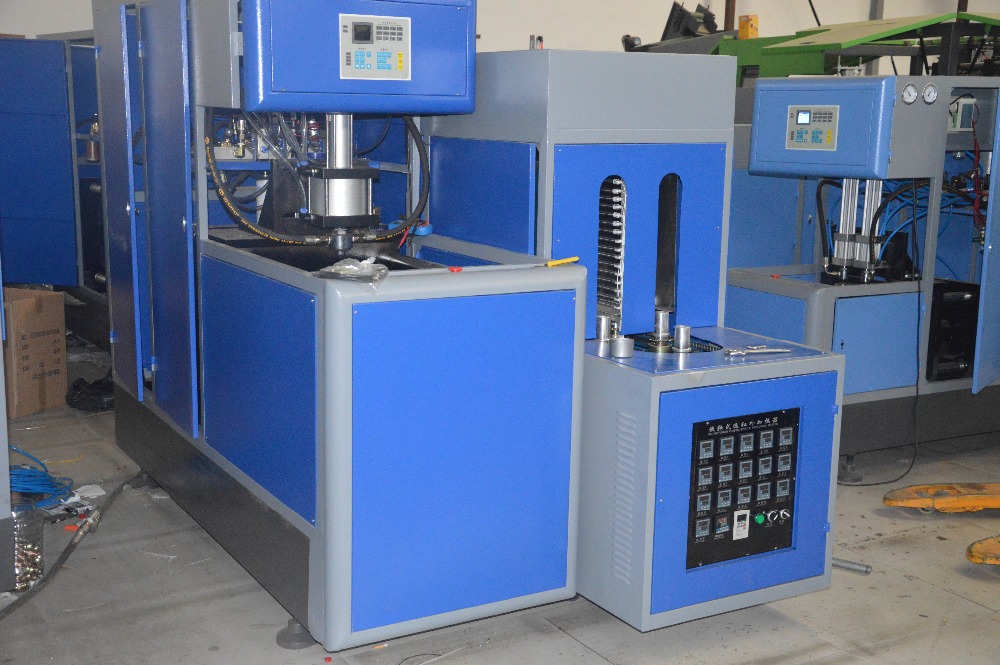 18.9L PET Bottle Blow Molding Machine with Infrared Heater and AirTac Rotary Cylinder