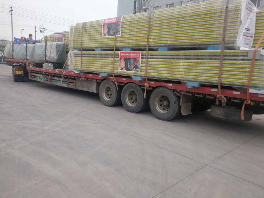 Steel Glasswool Acoustic PUF Panel House roof Thermal Resistance Customized
