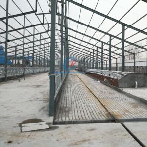 China Light Steel Structure Farm Shed , Prefabricated Metal Shed Building wholesale