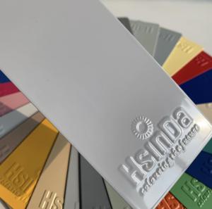 China RAL7035 Light Grey Gloss Polyester Powder Coating Paint wholesale