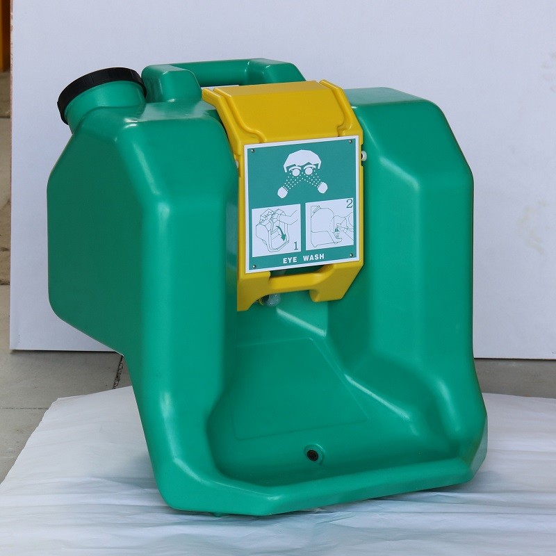 15 minutes Bright green Emergency portable eyewash station/ 60L eye washer, Gravity Fed Eyewash similar to HAWS