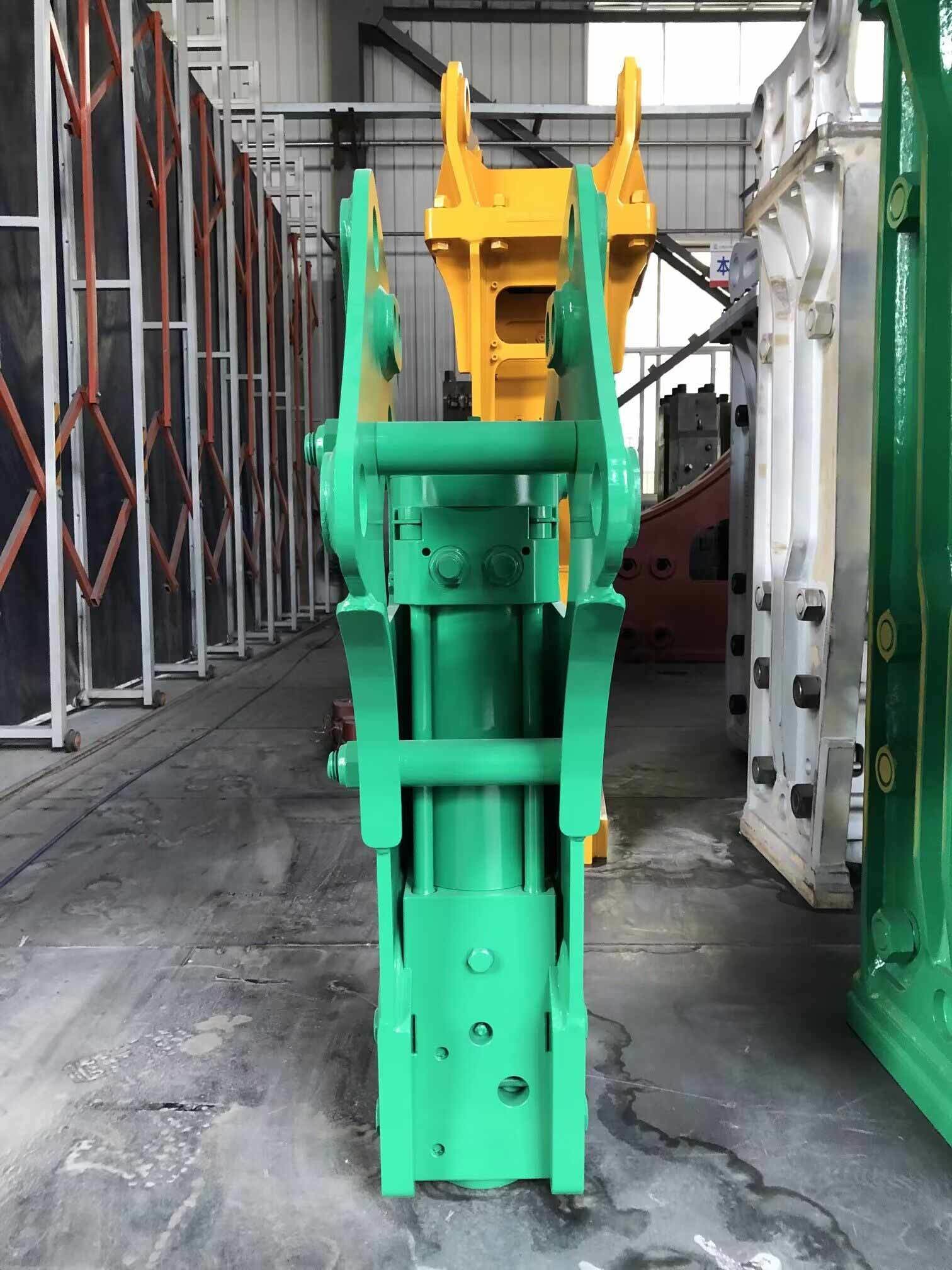 GCB220T SB81 Side Type Hydraulic Breaker Rock Hammer Jack For 18-26 Ton Excavator