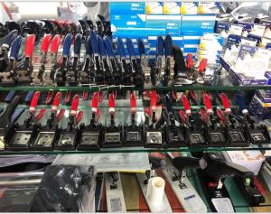 China Office Equipment Hand Photo Cutter Easy Operation Cutting Machine 21x31mm wholesale