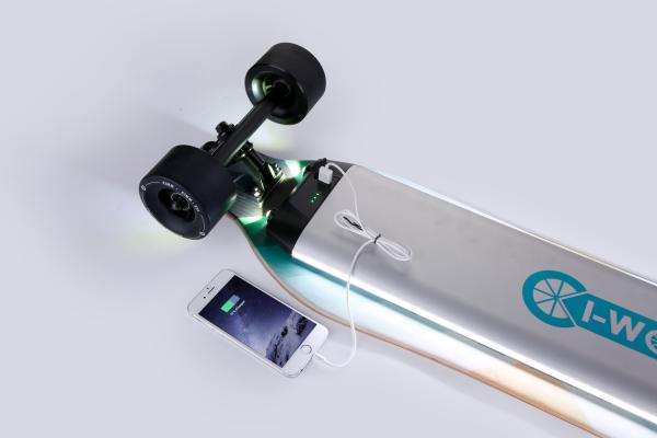 Quality Brushless Dual Hub Motor Electric Longboard / Electric Penny Skateboard for sale