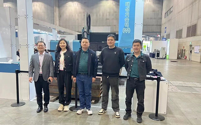 Kebei Intelligent Bevel Pipe Open Structure Steel Fiber Laser Cutter 3d Five-Axis 12KW 24KW 12m I Beam H Beam Laser Cutting Machine