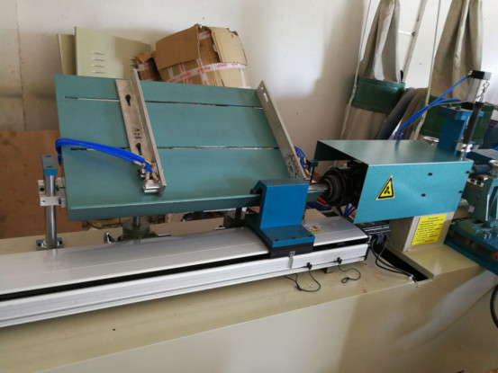 Wooden handle woodturning form cutter automatic wood lathe