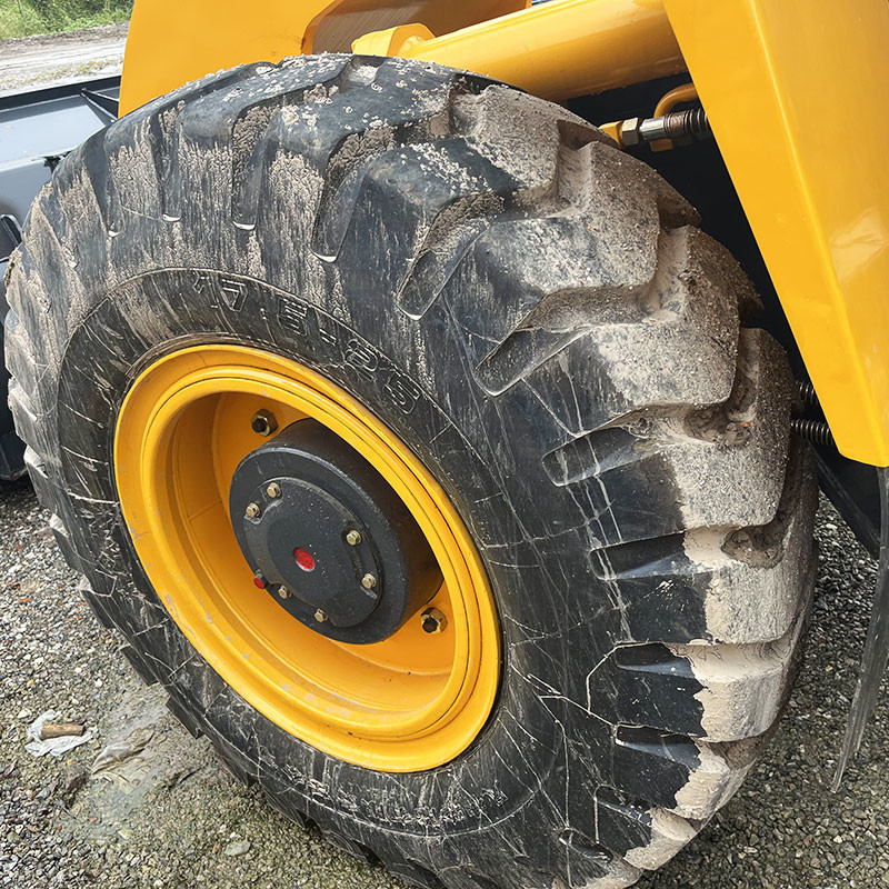 Liugong CLG835 Used Loader 92kw Rated Power 1.8m3 Bucket Capacity Remarkable Performance