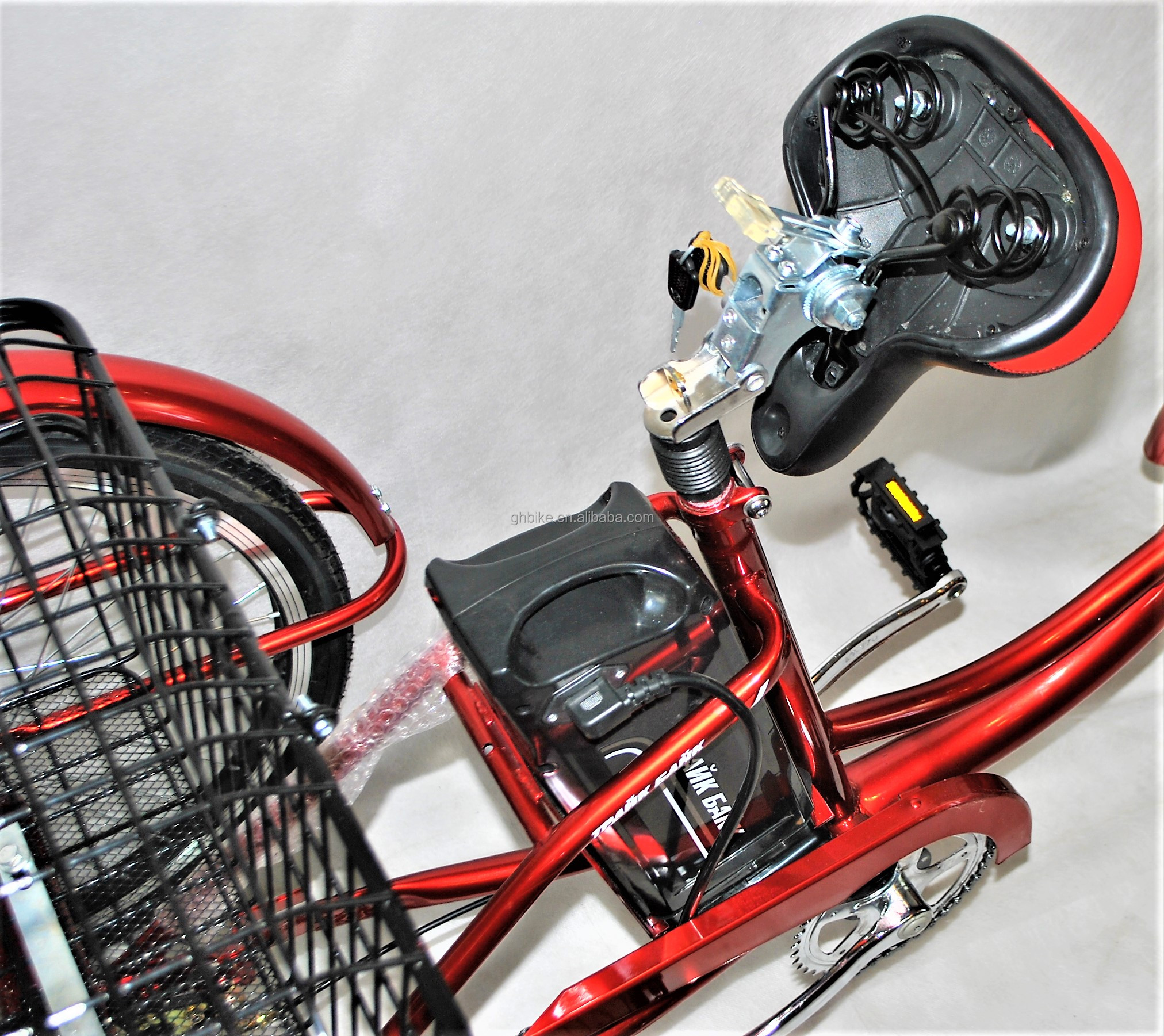 24" Rear Hub Motor Steel Frame 7speeds 36V350W 35KM/H Unisex Adult Electric Tricycles