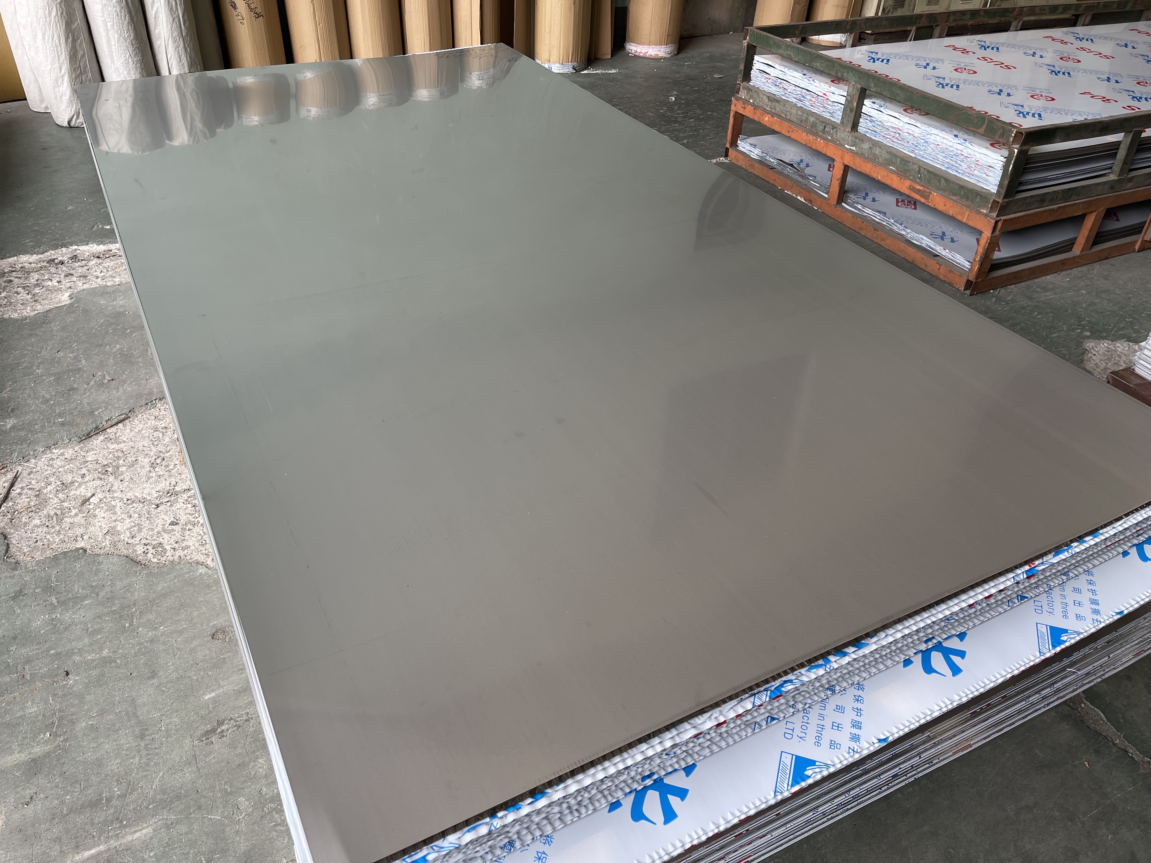 Corrosion Resistance SUS316L Stainless Steel Sheet SS 1.4404 AISI316L Metal Sheet 1.5mm 1220*2440mm
