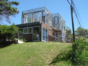 China Light Gauge Steel Frame Prefabricated Single Family Houses Fast Assembly Time Saving Homes wholesale