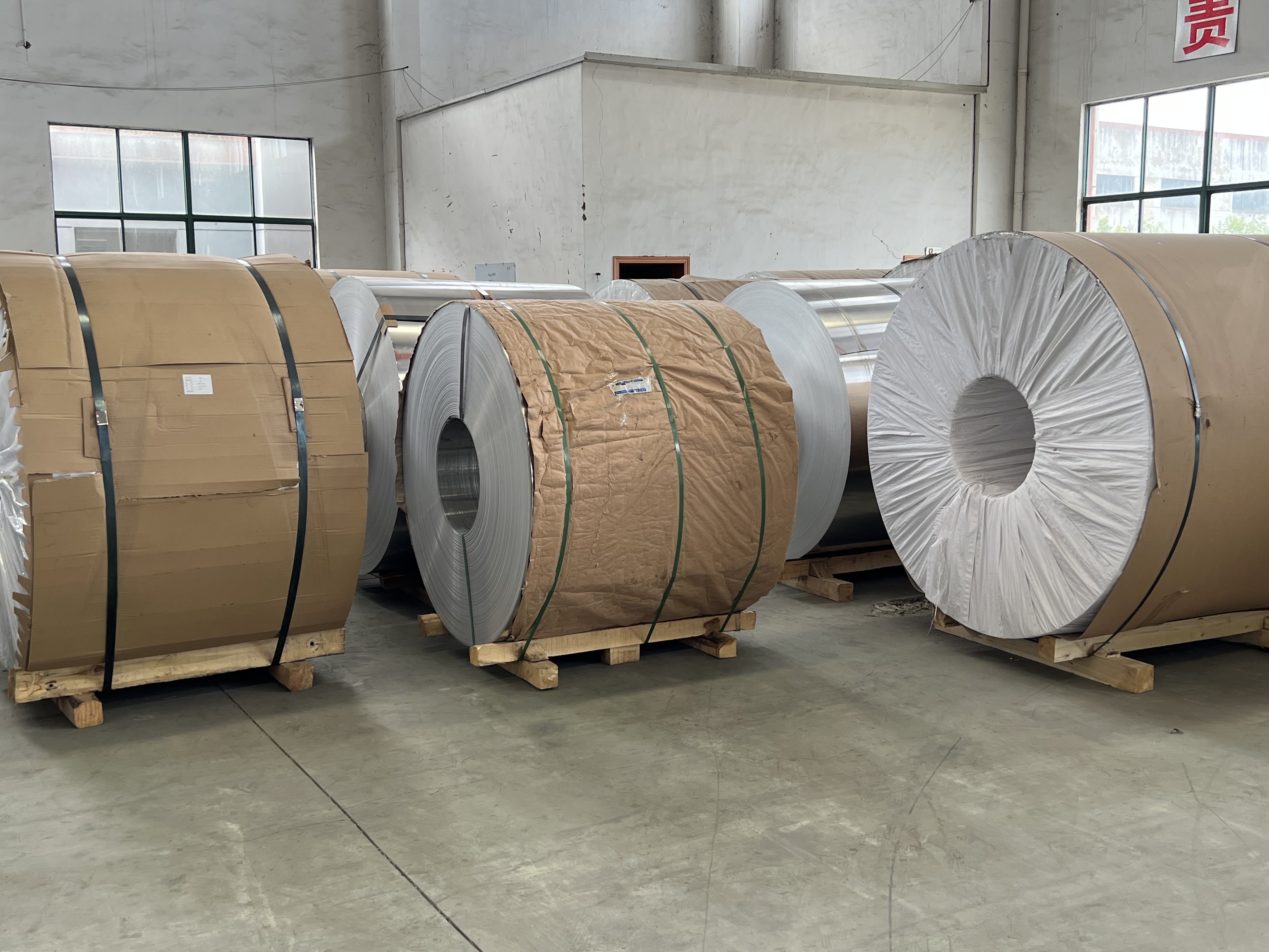 20mm 6061 Aluminum Sheet Plate Foil Coil For Cookwares And Lights