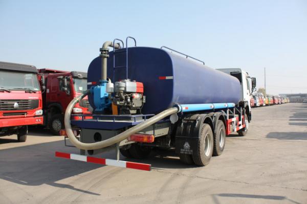 Tilt Steering Wheel Vacuum Sewage Suction Truck / Sewage Cleaning Truck