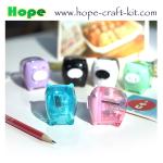 Various Colors Manual pencil sharpener 3.5cm Kids Children Stationery Supplies