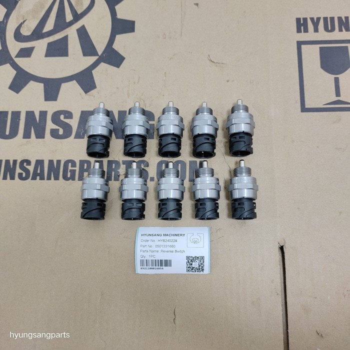 Hyunsang Electronic Spare Parts High-quality Reverse Switch 0501331660