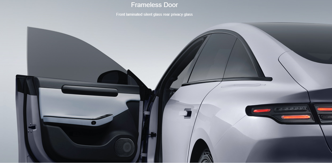 Leapmotor C01 Chinese Electric Sedan 525KM-717KM With Frameless Doors