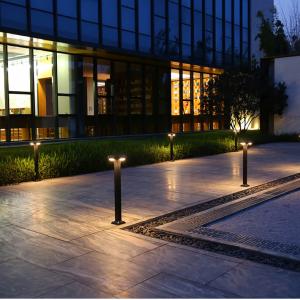 China 5W Rechargeable Solar Garden Light wholesale