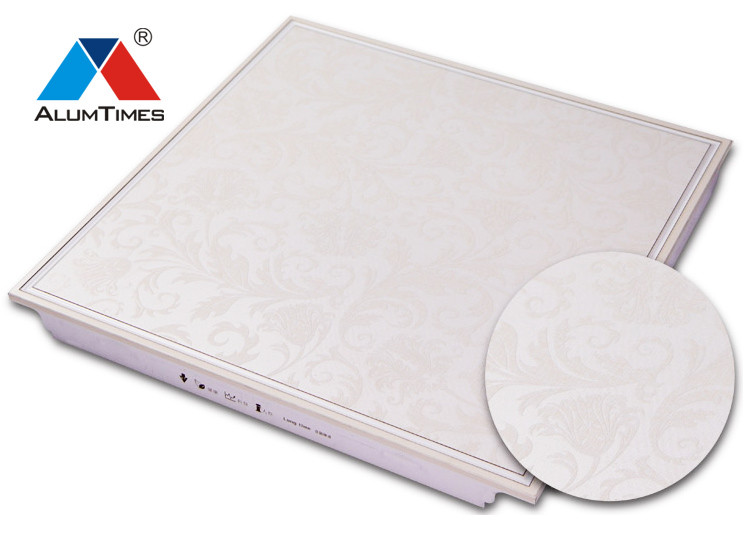 Sound Absorption Decorative Metal Ceiling Panels 300×300mm Fireproof