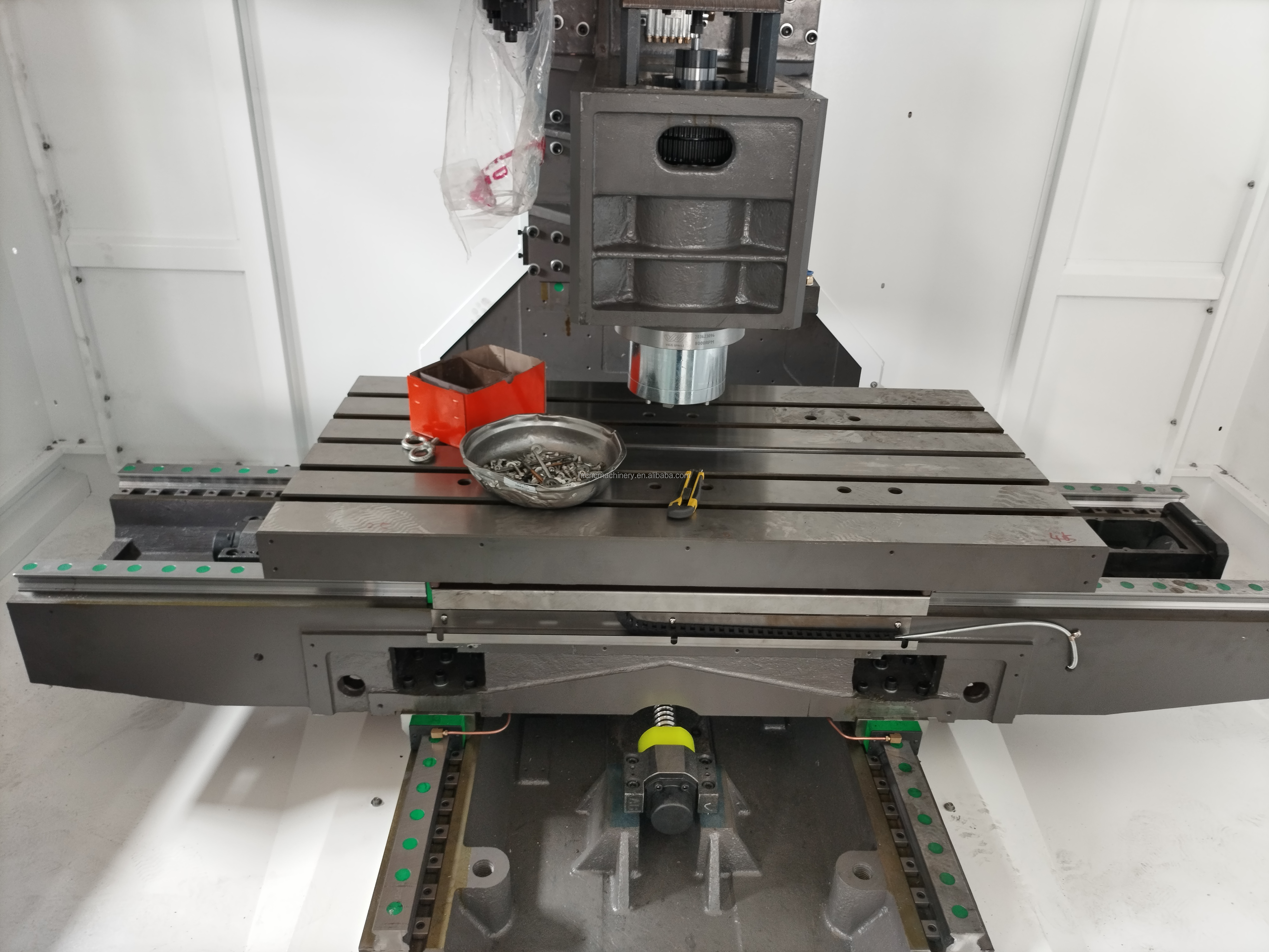 VMC1580 CNC Vertical Machining Centers 5-axis 4-axis 3-axis Milling Machines Metalworking