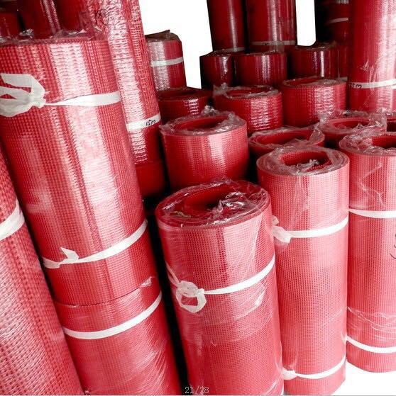 Tensile Strength Polyester Lamination Film , 0.18mm Polyester Fiber Roll For Transformer