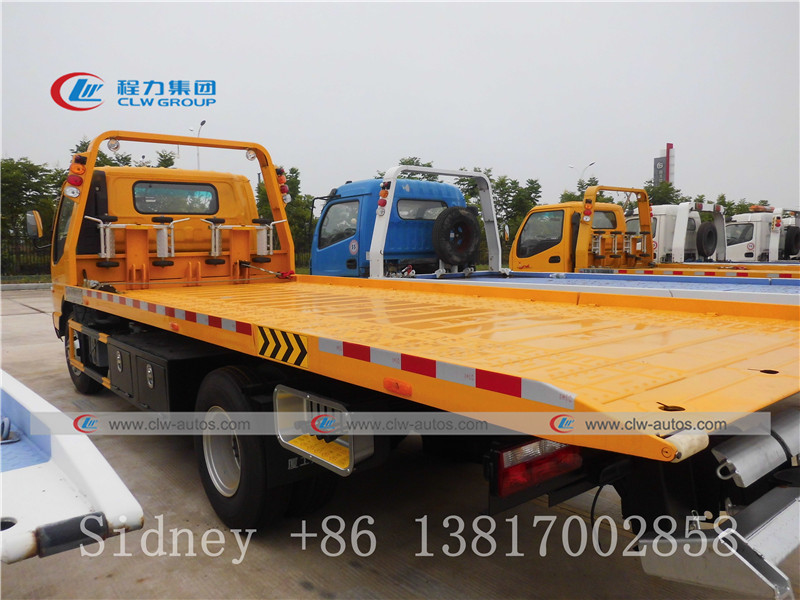 JAC 4X2 Flatbed Tow Truck With Q235A Carbon Steel Body