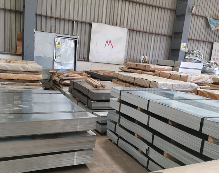 2.5 Mm Mild Steel Sheet 16 Gauge Plain GI Sheet Q235 Q345