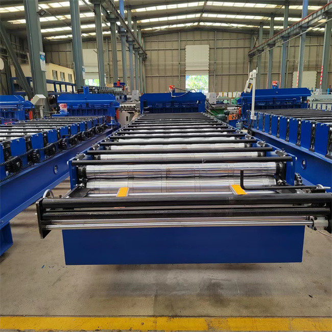 3-5m/Min Steel Tile Roll Forming Machine 235Mpa Yield Strength