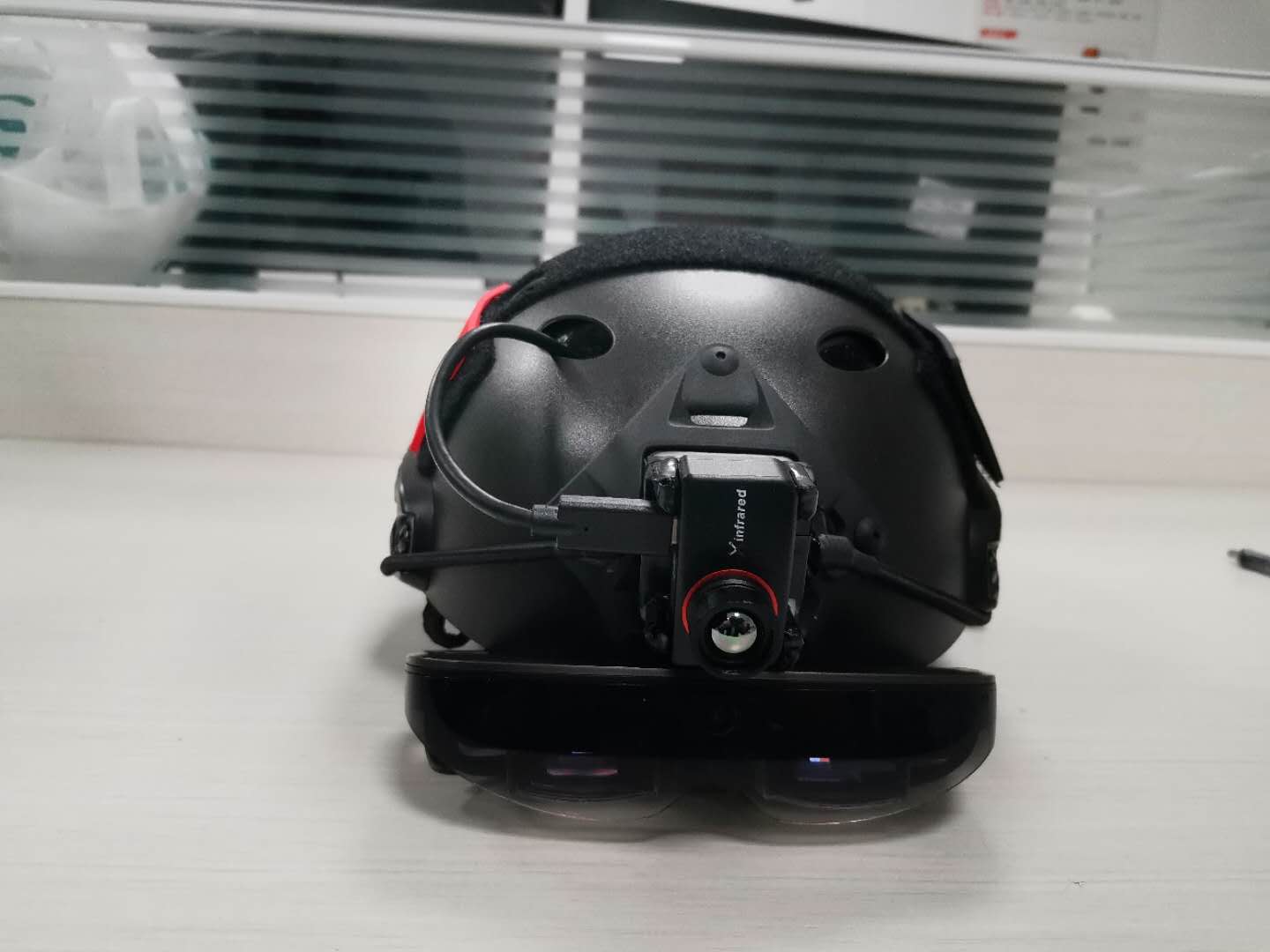 Temperature Scanner Fever Detection AR Police Smart AI Helmet