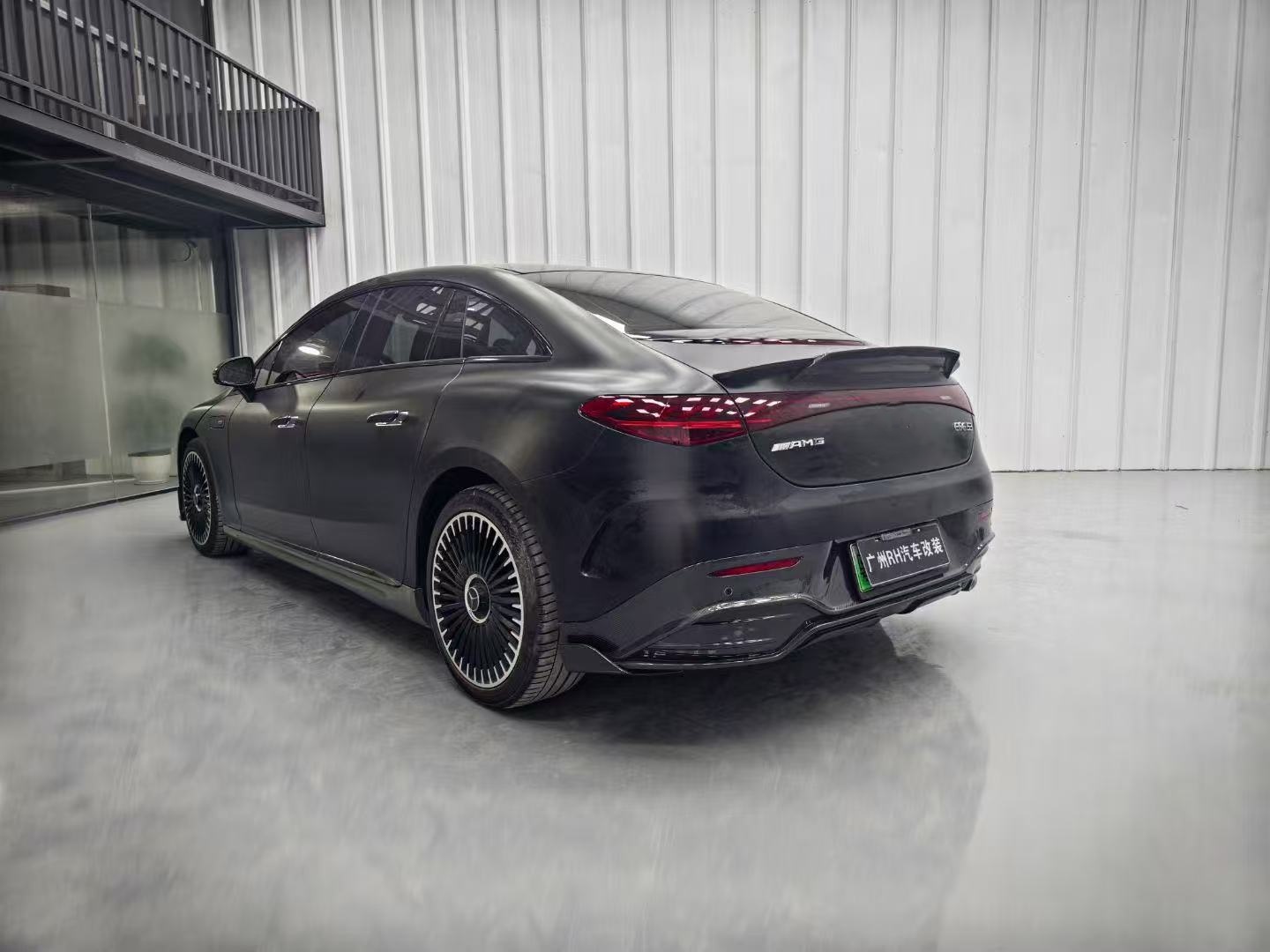 For Mercedes EQE Carbon Fiber Body Kit EQE Upgrade BS Style Carbon Fiber Front Lip Diffuser Spoiler Body Kit