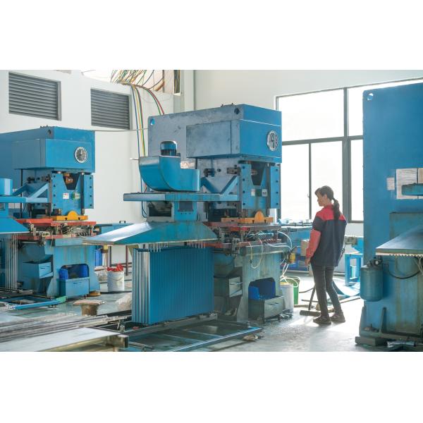 Metal Cover Industrial Portable Air Conditioner Energy Efficiency Portable Aircon Unit