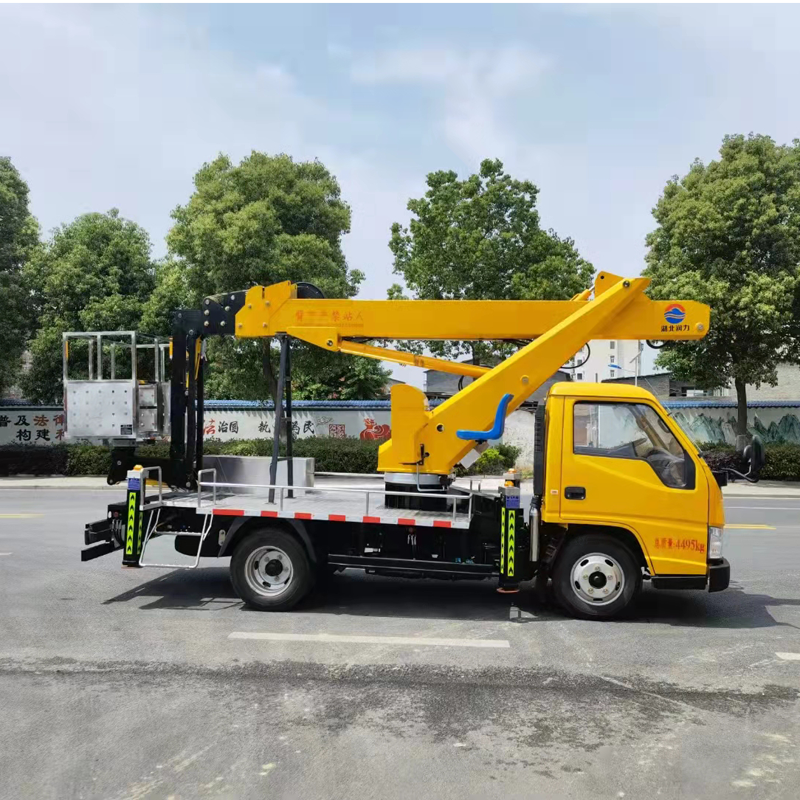 JMC Single-row Telescopic Arm Aerial Work Vehicle With Small Flying Arm Bucket Truck