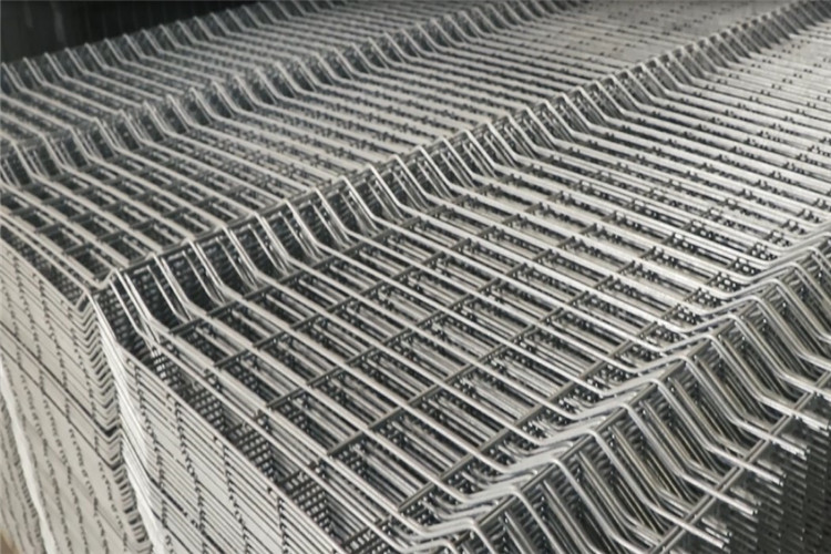 1.5x2.5m 2x2.5m Welded Mesh Fencing Galvanized Steel Welded Wire Fence