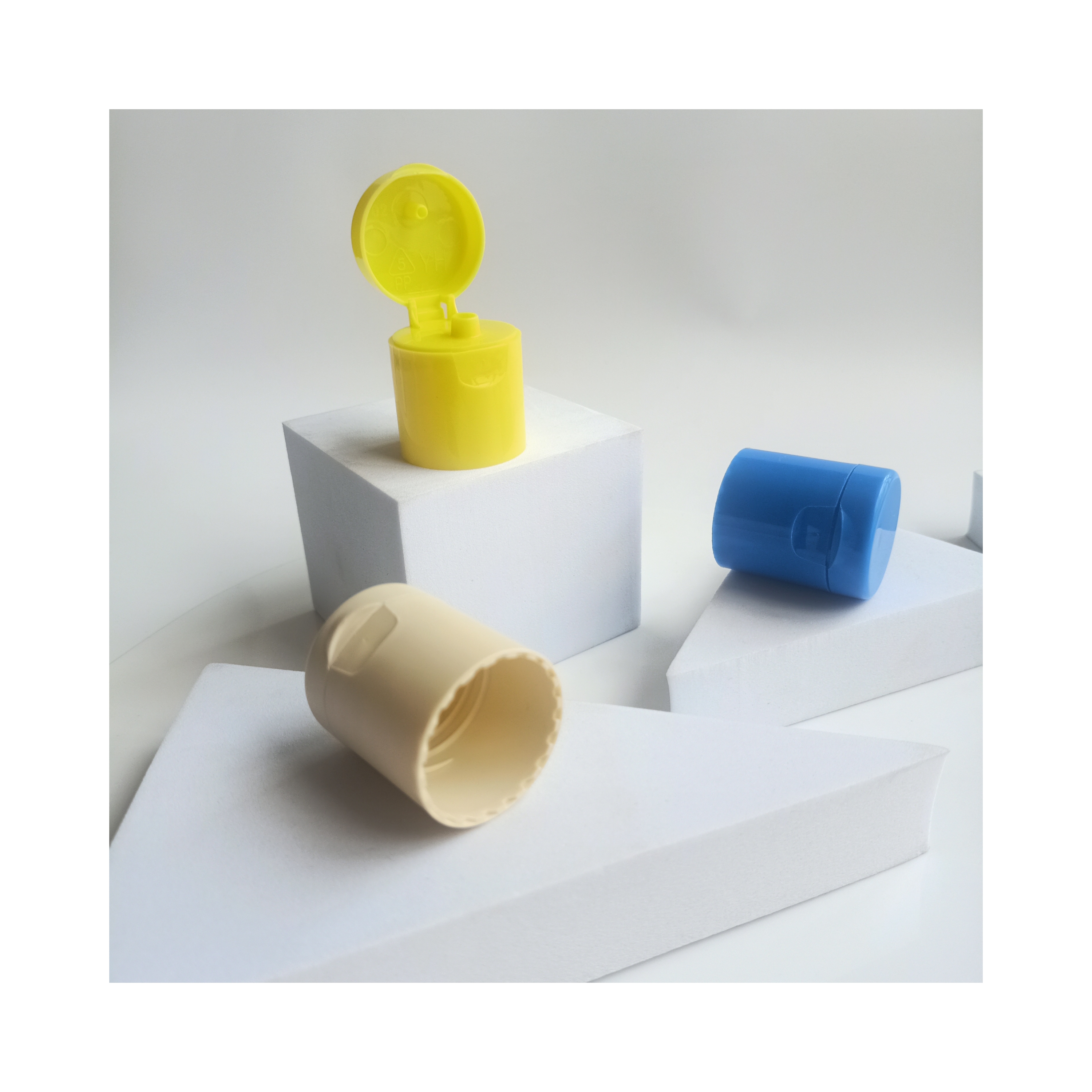 Recyclable 24mm Transparent Cylindrical Plastic Flip Cap for Bottle 24/415 and Direct