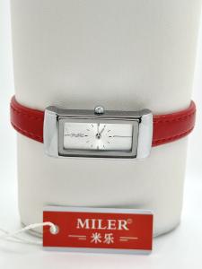 China Leather Strap Quartz Watch for Personalized Engraving wholesale