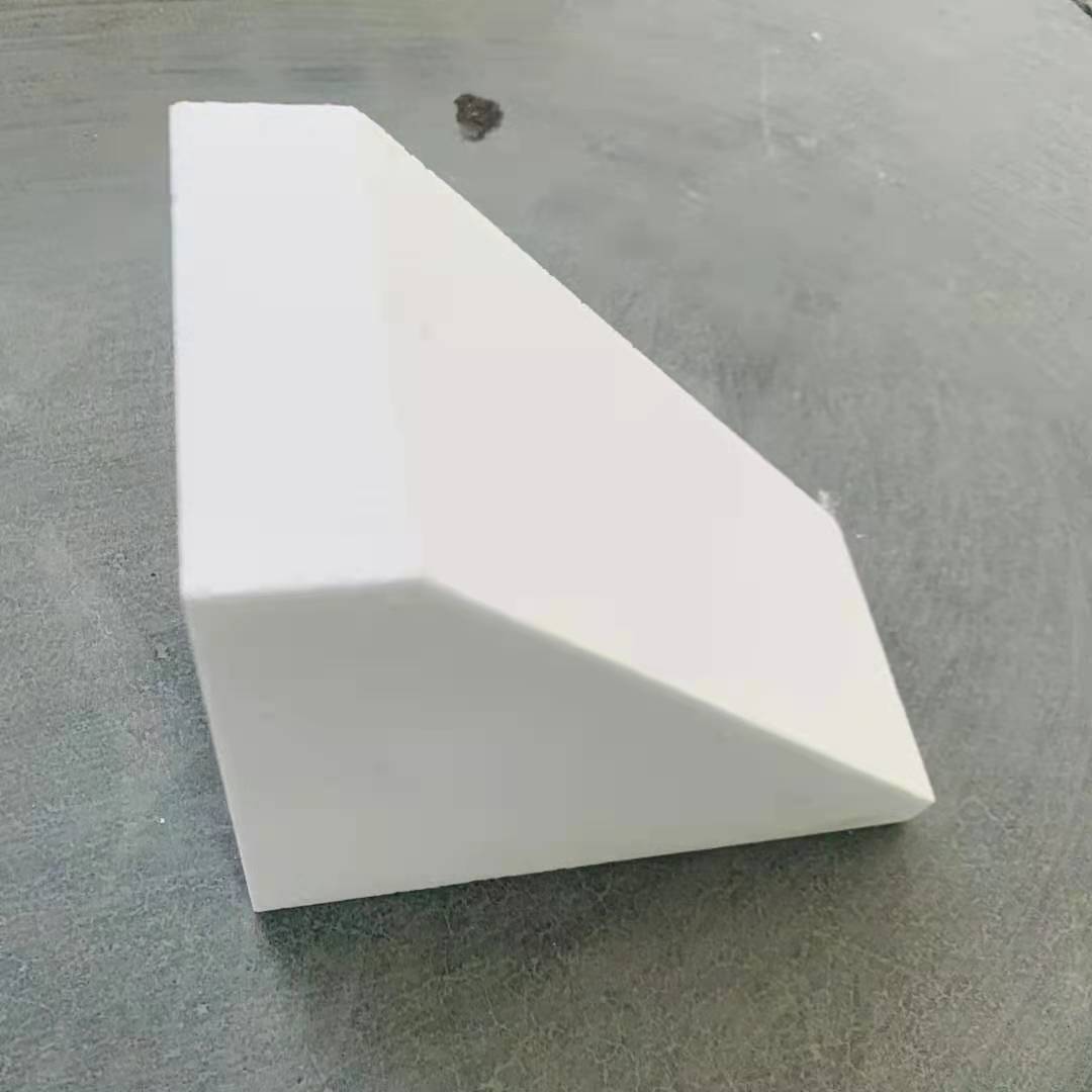 90% Alumina Content White Corundum Brick for Glass Furnace from Standard SiC Content