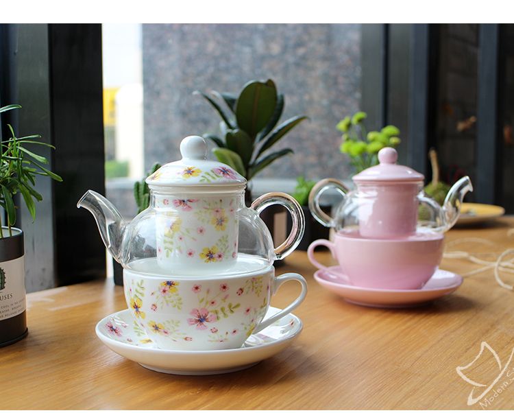 One Person Afternoon Tea Ceramic Cup and Saucer with Sustainable Tea Infuser Strainer