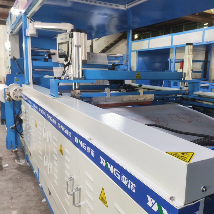 3500m/h Auto Non Woven Screen Printing Machine For One Color