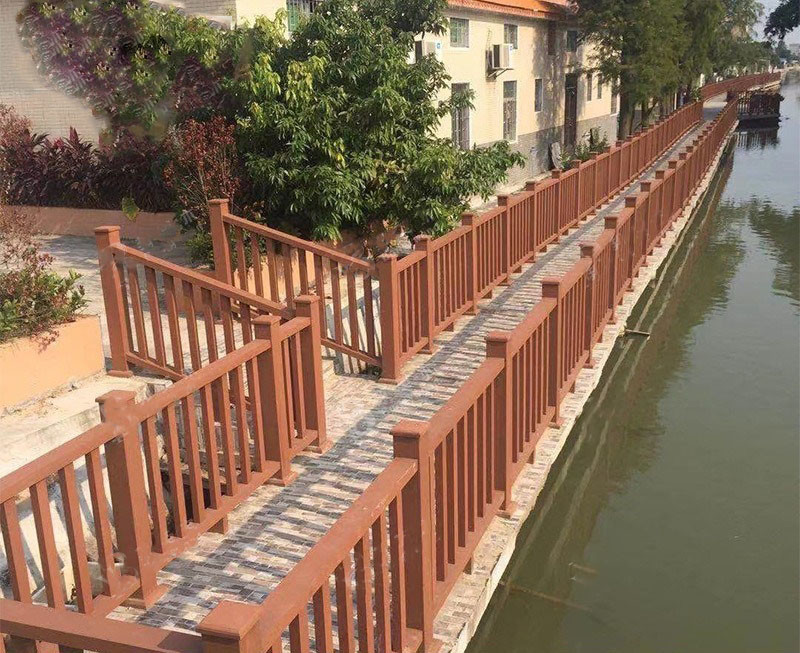 Fireproof WPC Fence Panel Wood Plastic Composite Interior Board Tan Protective Railing For Riverside 200x120cm