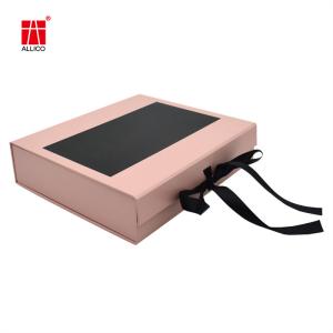 China Ribbon Bowtie Collapsible Cardboard Boxes , 150-450gsm 8x6x3 Shipping Boxes wholesale